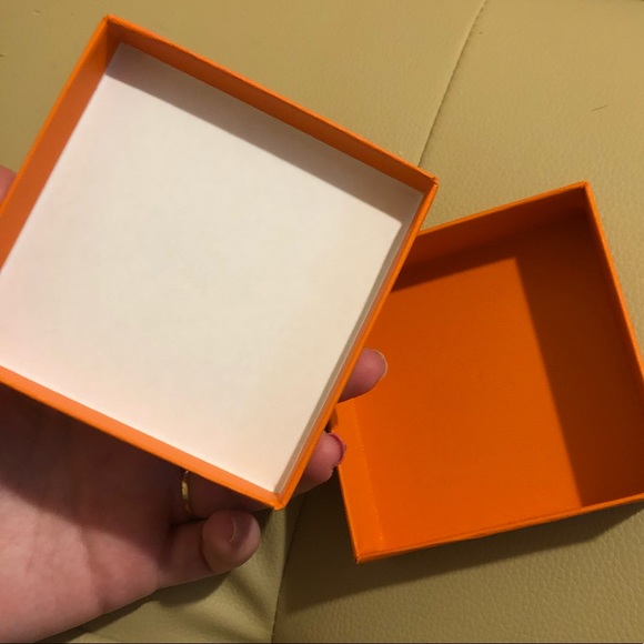 Hermes Box Medium BRAND NEW - Picture 2 of 4